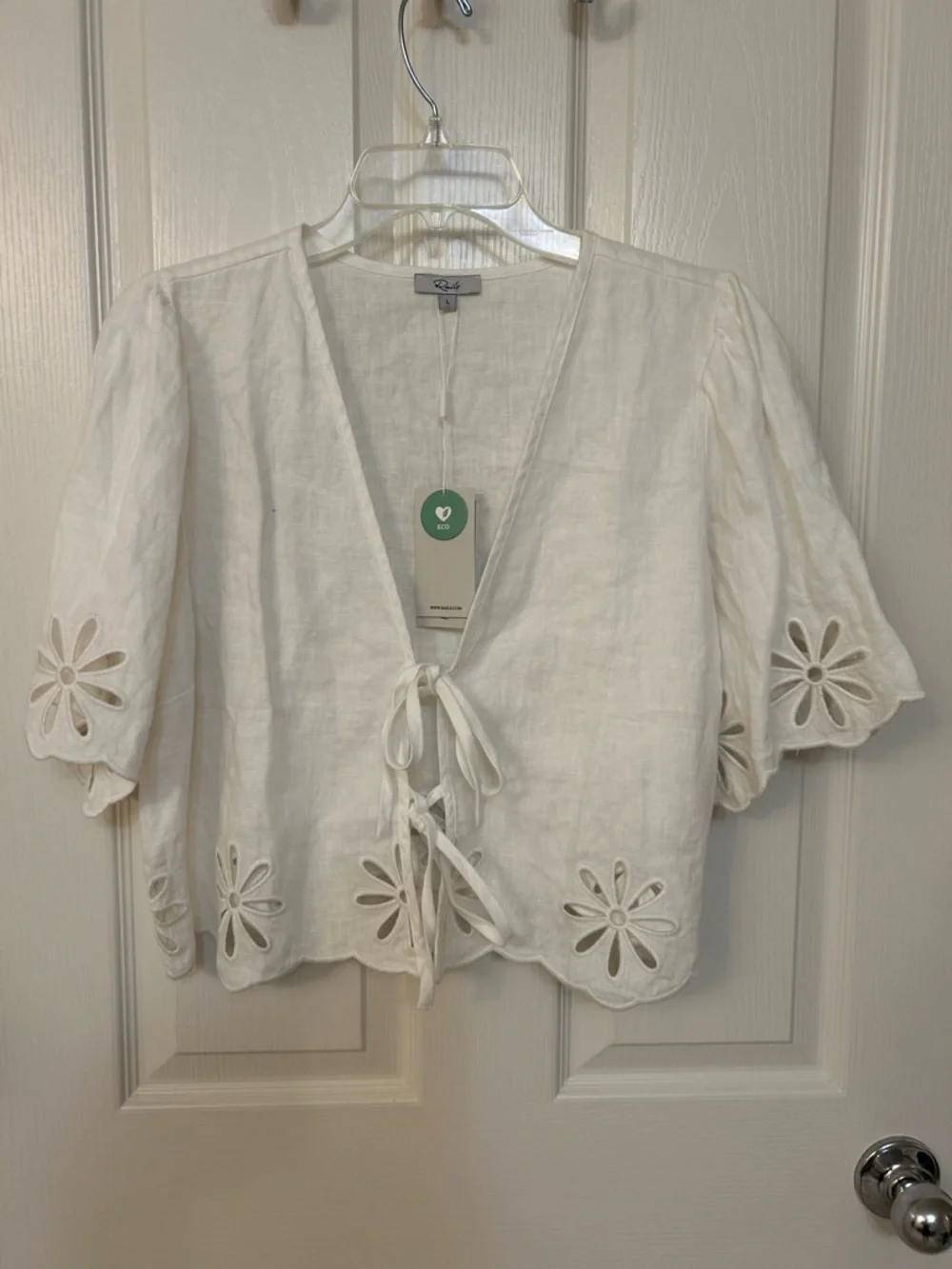 Rails Pari Linen Tie-Front Eyelet Crop Top in White Size L - Picture 6 of 10